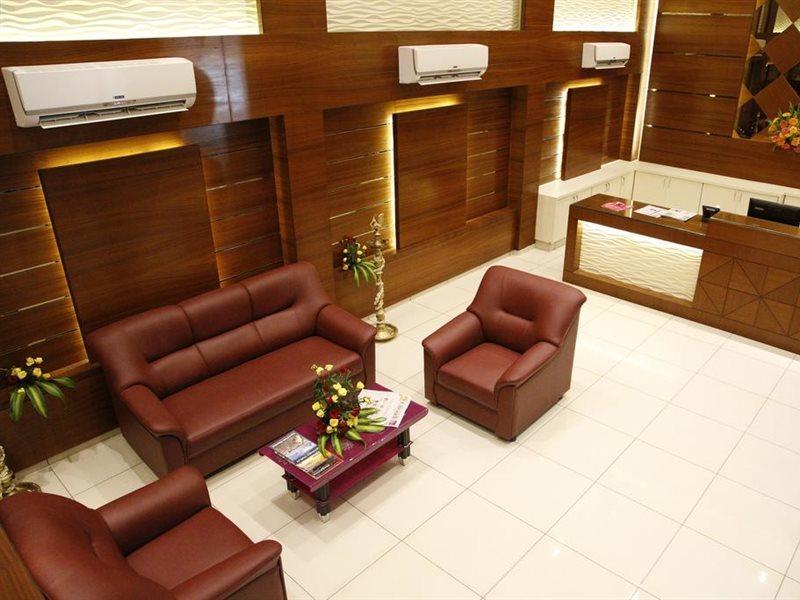 ป๊อปปี้ส์ เอส อี ที เรซิเดนซี กุมพาโกนัม Hotel ภายนอก รูปภาพ